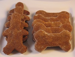 gingerbread recipe for dog biscuits